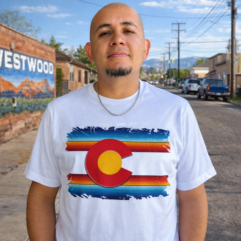 La Bandera De Colorado - Men's T-Shirt Men’s T-Shirt | Chicano Culture Streetwear by Chicano Threads